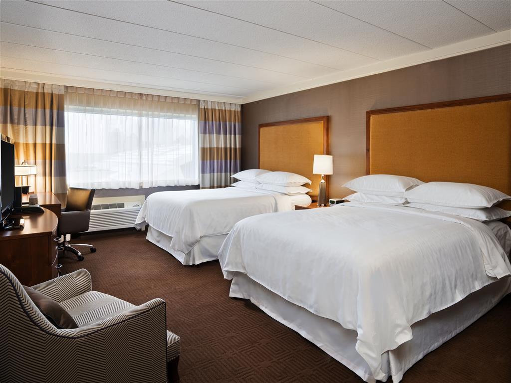 Sheraton Niagara Falls Exterior photo